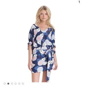 Diane Von Furstenberg mini silk dress blue with flowers